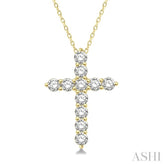 3/4 Ctw Round Cut Diamond Cross Pendant With Chain in 14K Yellow Gold