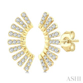 1/3 Ctw Bar-Shaped Accent Arc Round Cut Diamond Fashion Ear Climber in 14K Yellow Gold