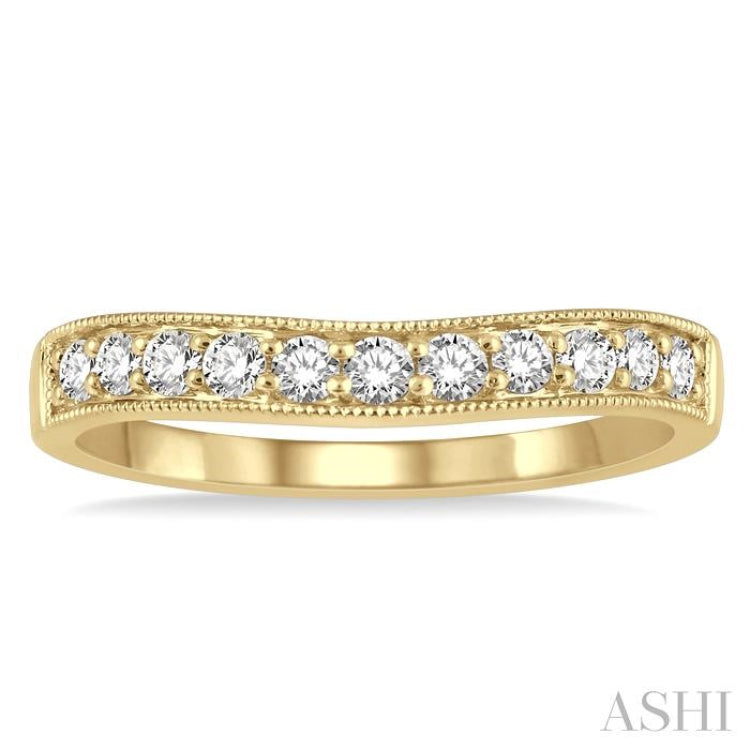 1/3 Ctw Curved Center Milgrain Border Round Cut Diamond Wedding Band in 14K Yellow Gold