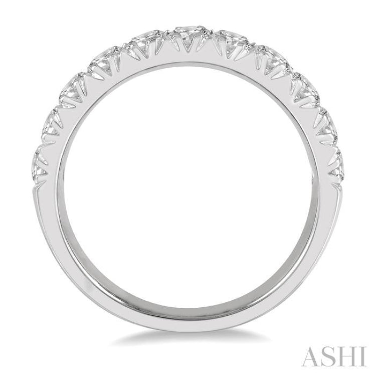 1 Ctw 11 Stone Round Cut Diamond Wedding Band in 14K White Gold