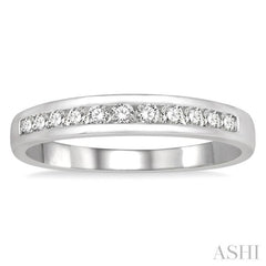 1/4 ctw Channel Set 11 Stone Round Cut Diamond Wedding Band in Platinum