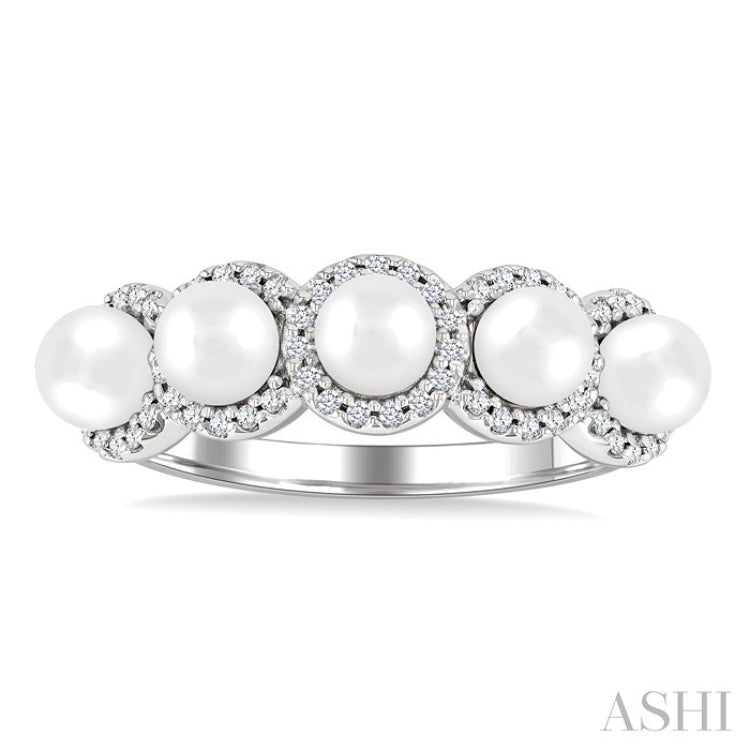 4 MM Round Shape Cultured Pearl and 1/5 Ctw Round Cut Diamond Halo Ring in 14K White Gold