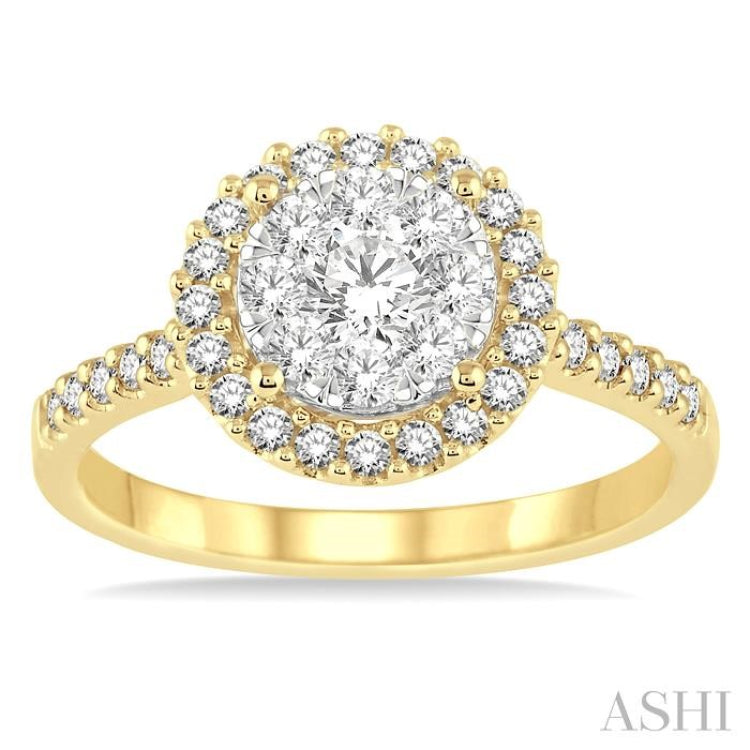 3/4 ctw Round Shape Diamond Lovebright Ring in 14K yellow and White Gold