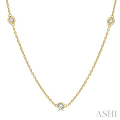 1/4 Ctw Round Cut Diamond Fashion Necklace in 14K Yellow Gold