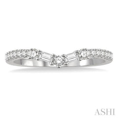 1/3 ctw Chevron Center Baguette and Round Cut Diamond Band in 14K White Gold