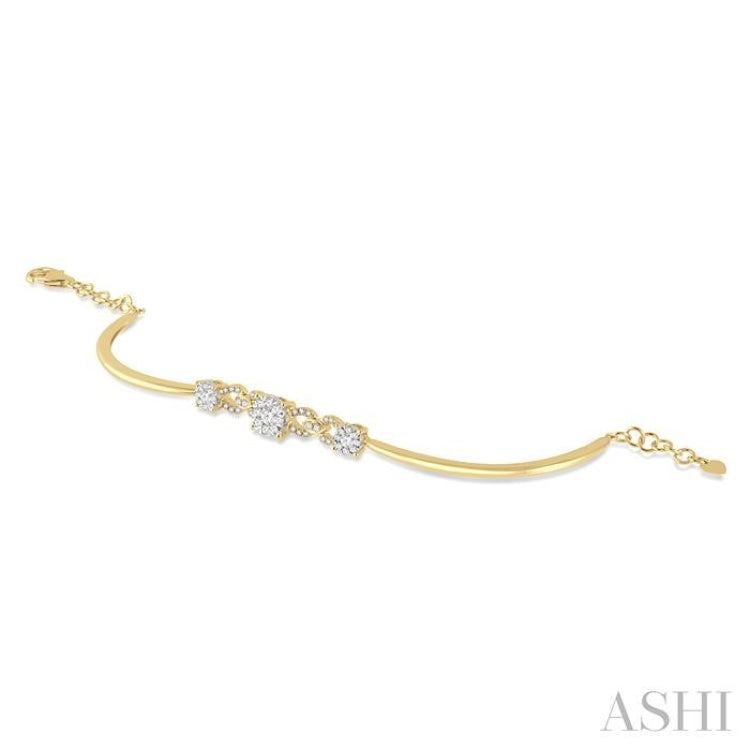 3/4 ctw Round Cut Diamond Lovebright Bracelet in 14K Yellow and White Gold