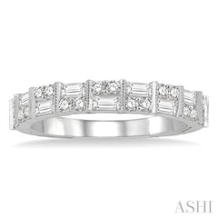 5/8 Ctw Paneled Baguette and Round Cut Diamond Wedding Band in 14K White Gold