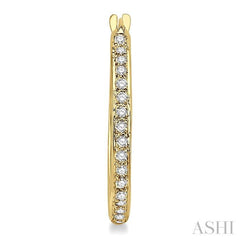 1/2 Ctw Round Cut Diamond Hoop Earrings in 14K Yellow Gold