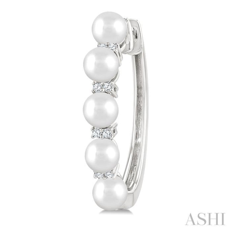 1/6 Ctw 4MM White Pearl and Round Cut Diamond Fashion Hoop Earring in 10K White Gold