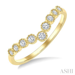 1/5 Ctw Chevron Bezel Set Round Cut Diamond Fashion Band in 14K Yellow Gold