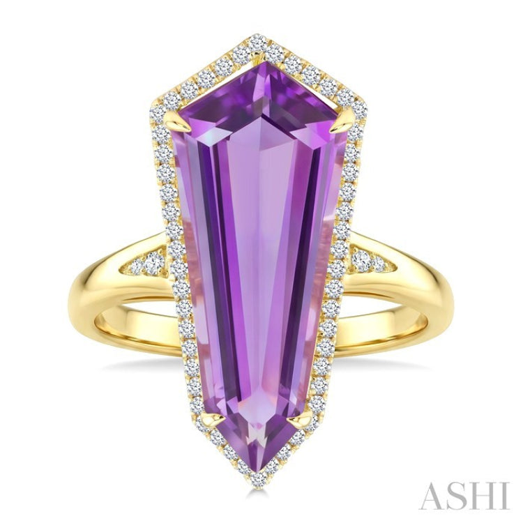 22X9 MM Shield Shape Amethyst and 1/4 Ctw Round Cut Diamond Semi-Precious Ring in 14K Yellow Gold