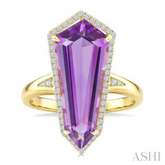 22X9 MM Shield Shape Amethyst and 1/4 Ctw Round Cut Diamond Semi-Precious Ring in 14K Yellow Gold