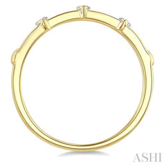 1/10 Ctw Open Window Frames Round Cut Diamond Stackable Fashion Band in 10K Yellow Gold