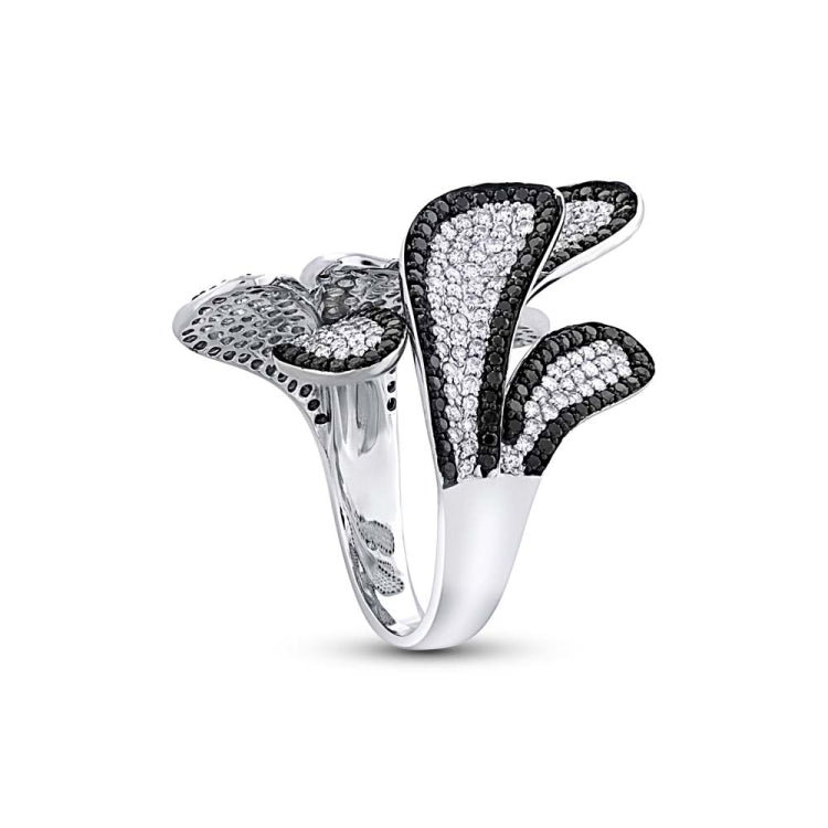2.60ct 14k White Gold Black & White Diamond Leaf Ring