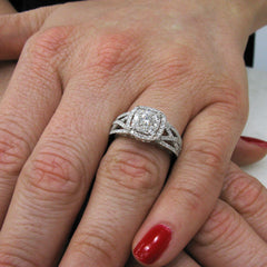 0.87ct 14k White Gold Diamond Cluster Engagement Ring
