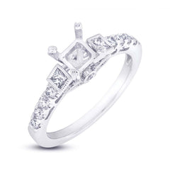 0.39ct 14k White Gold Diamond Semi-mount Ring
