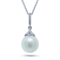 0.06ct 14k White Gold Diamond & Fresh Water Pearl Pendant