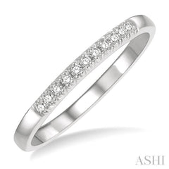 1/10 Ctw 11 Stone Round Cut Diamond Wedding Band in 14K White Gold