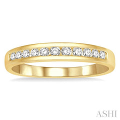 1/4 Ctw Channel Set 11 Stone Round Cut Diamond Wedding Band in 14K Yellow Gold