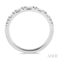 1/3 ctw Baguette and Round Cut Diamond Wedding Band in 14K White Gold
