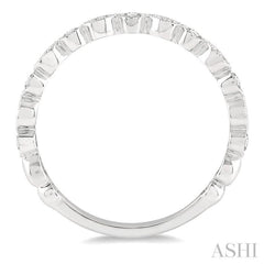 1/3 ctw Lattice Circular and Pear Shape Mount Round Cut Diamond Stackable Band in 14K White Gold