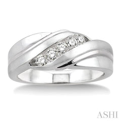 1/20 Ctw Round Cut Diamond Men's Ring in Sterling Silver