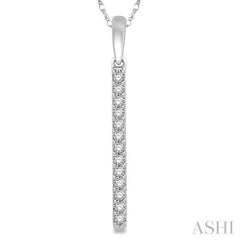 1/10 Ctw Straight Bar Round Cut Diamond Petite Pendant in 10K White Gold