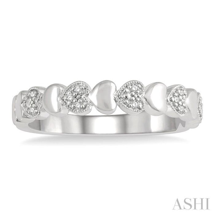 1/20 Ctw Mini Hearts Round Cut Diamond Fashion Ring in Sterling Silver