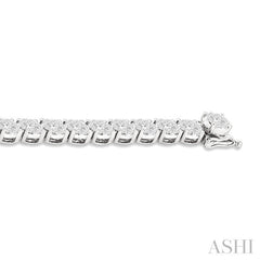 5 Ctw Round Cut Diamond Lovebright Tennis Bracelet in 14K White Gold