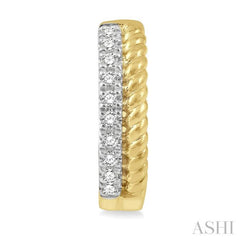 1/10 Ctw Rope Bead & Round Cut Diamond Huggie Petite Earrings in 14K Yellow Gold