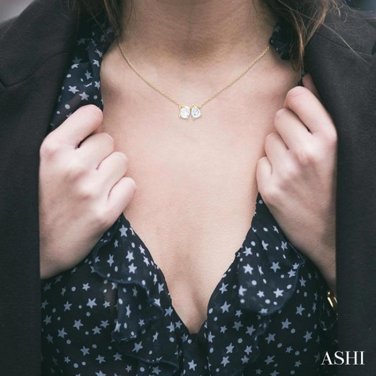 1/3 Ctw Toi Et Moi Oval and Pear Cut Diamond Pendant With Chain in 14K Yellow Gold