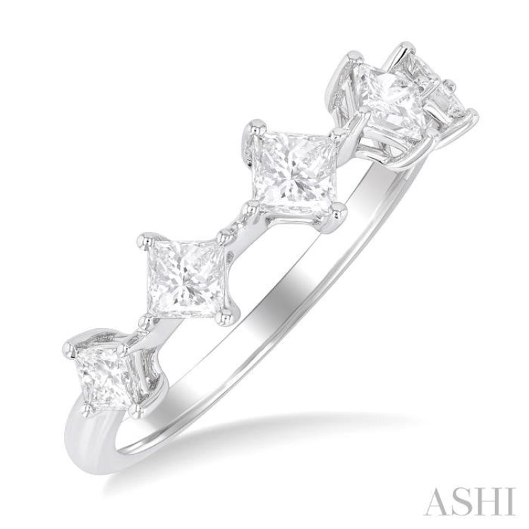 3/4 Ctw Half Eternity 5-Stone Princess Cut Diamond Fashion Band in 14K White Gold